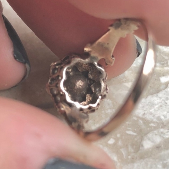 Rose Cut Diamond Halo Rose Gold Ring - Picture 3 of 5